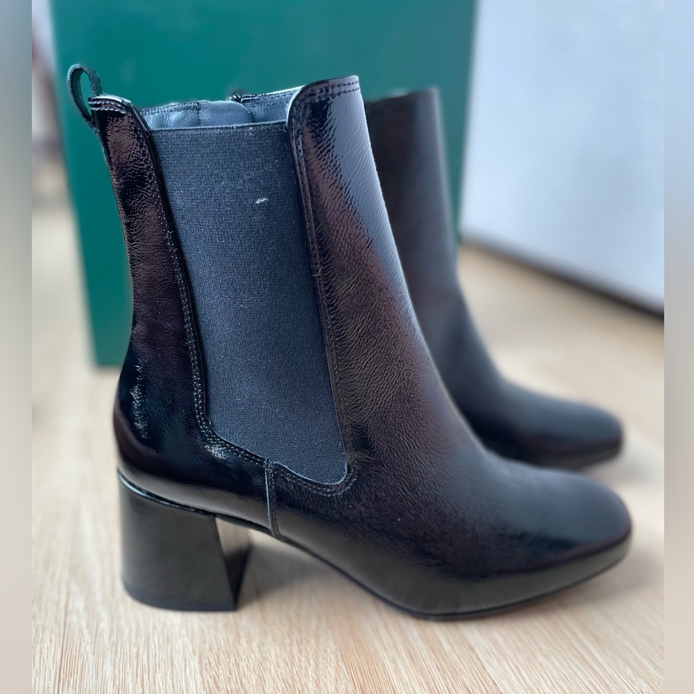 Paul Green Black Patent Leather Bootie, 8.5